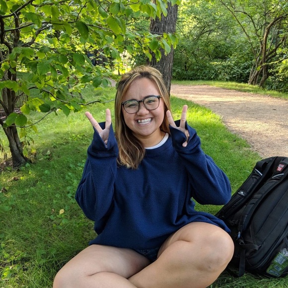 Meet Your Posher, T&L - Picture 2 of 3